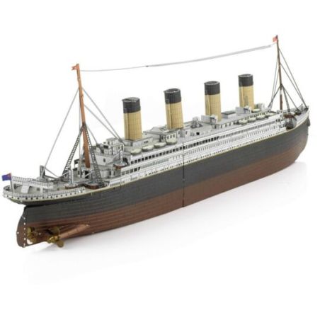 METAL EARTH  PREMIUM SERIES RMS TITANIC