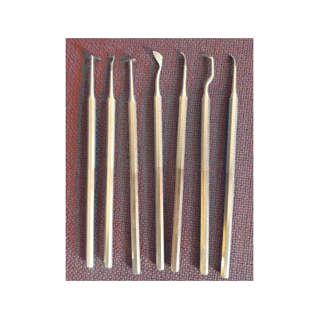 SET DE 7 OUTILS DENTISTERIE