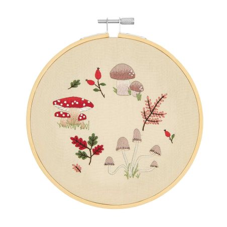 KIT BRODERIE PRE DESSINE - COURONNE DE CHAMPIGNONS