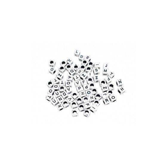 345 PERLES LETTRES CARREES 0,6CM IM#1595