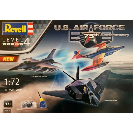 REVELL - COFFRET CADEAU 75E...